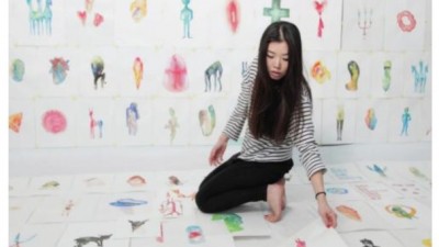 <신인작가 소개 X> 해체와 충돌, 그리고 변형을 그리는 경계인으로서의 예술가, 스텔라 수진
