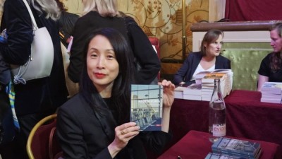 입양인 출신 작가, 로르 미현 (Laure Mi-Hyun Croset)-한국서 큰 감동을 받고 왔어요